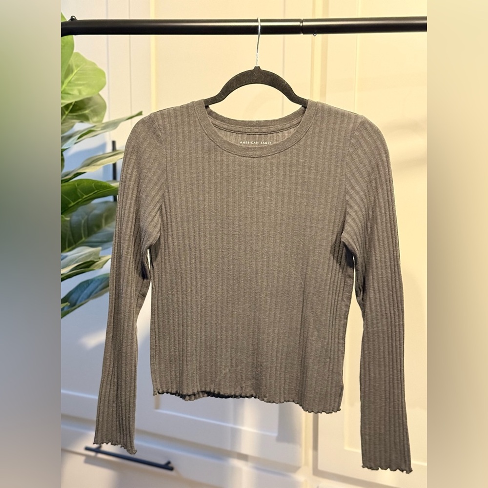 American Eagle Size M Ribbed Long-Sleeve Top - Charcoal Gray